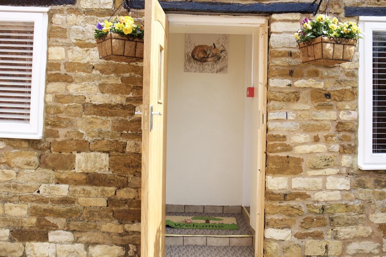 The Fox Inn, Wilbarston Buitenkant foto